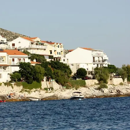 Lenka Apartament